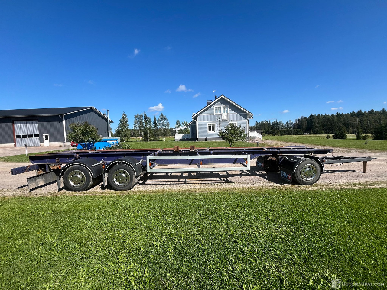 Asentamo Koivu, kolmiakselinen kuorma-auto vaihtolavaperävaunu, Juuri katsastettu, 1979, Nurmijärvi - شاحنات الحاويات/ جسم علوي قابل للتغيير مقطورة: صور 2 Asentamo Koivu, kolmiakselinen kuorma-auto vaihtolavaperävaunu, Juuri katsastettu, 1979, Nurmijärvi - شاحنات الحاويات/ جسم علوي قابل للتغيير مقطورة: صور 2