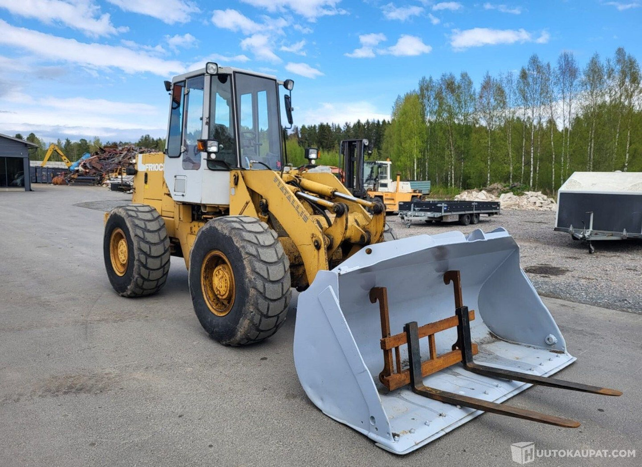Fiat-Allis FR10B, 1991, Diesel, 7 254 h Pyöräkuormaaja, Virrat - آلات البناء: صور 4 Fiat-Allis FR10B, 1991, Diesel, 7 254 h Pyöräkuormaaja, Virrat - آلات البناء: صور 4