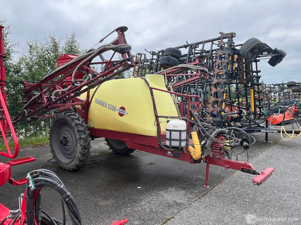 Hardi Ranger 2500, kasvinsuojeluruisku, 21m puomisto, 2012, MTK25, Salo - آلة الرش المقطورة: صور 2 Hardi Ranger 2500, kasvinsuojeluruisku, 21m puomisto, 2012, MTK25, Salo - آلة الرش المقطورة: صور 2