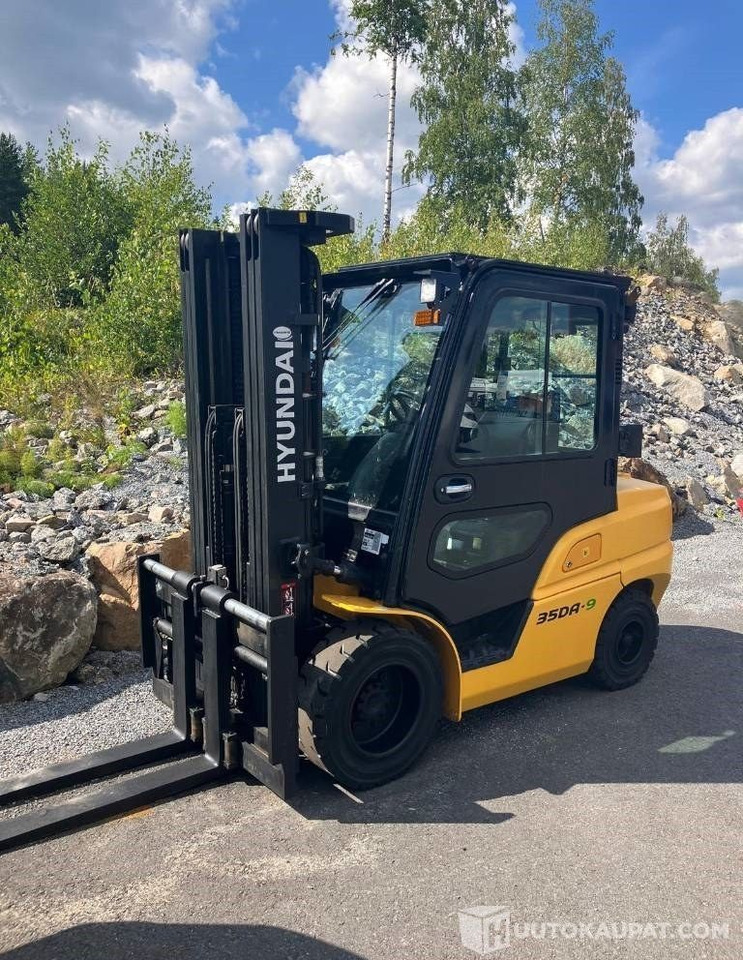 Hyundai 35DA-9, 2019, 9 000 h Dieseltrukki, Lempäälä - آلات البناء: صور 1 Hyundai 35DA-9, 2019, 9 000 h Dieseltrukki, Lempäälä - آلات البناء: صور 1