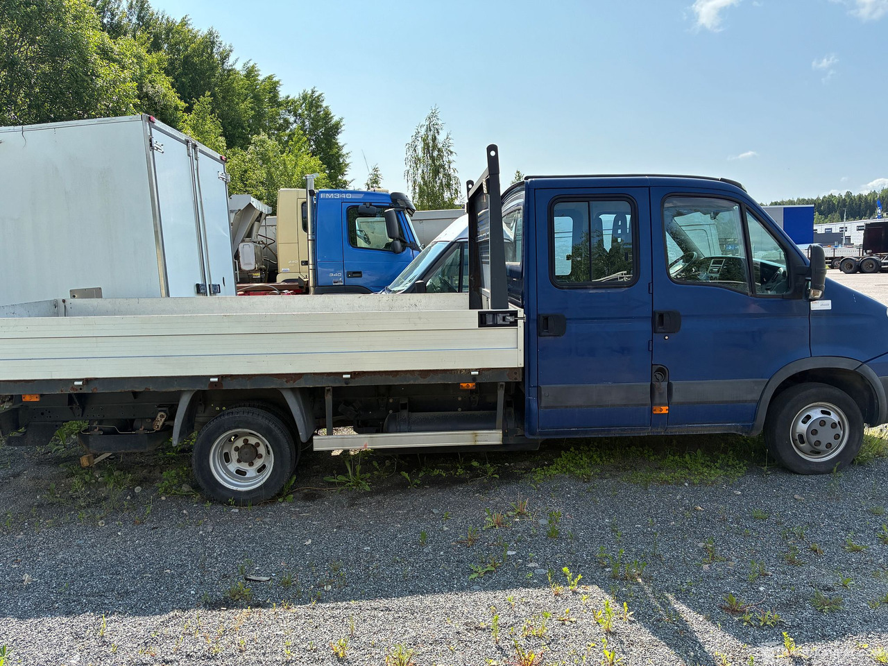 Iveco Daily 35 C14G avolava pakettiauto, 2010 *ALV-vähennyskelpoinen*, Tampere - شاحنة: صور 4 Iveco Daily 35 C14G avolava pakettiauto, 2010 *ALV-vähennyskelpoinen*, Tampere - شاحنة: صور 4