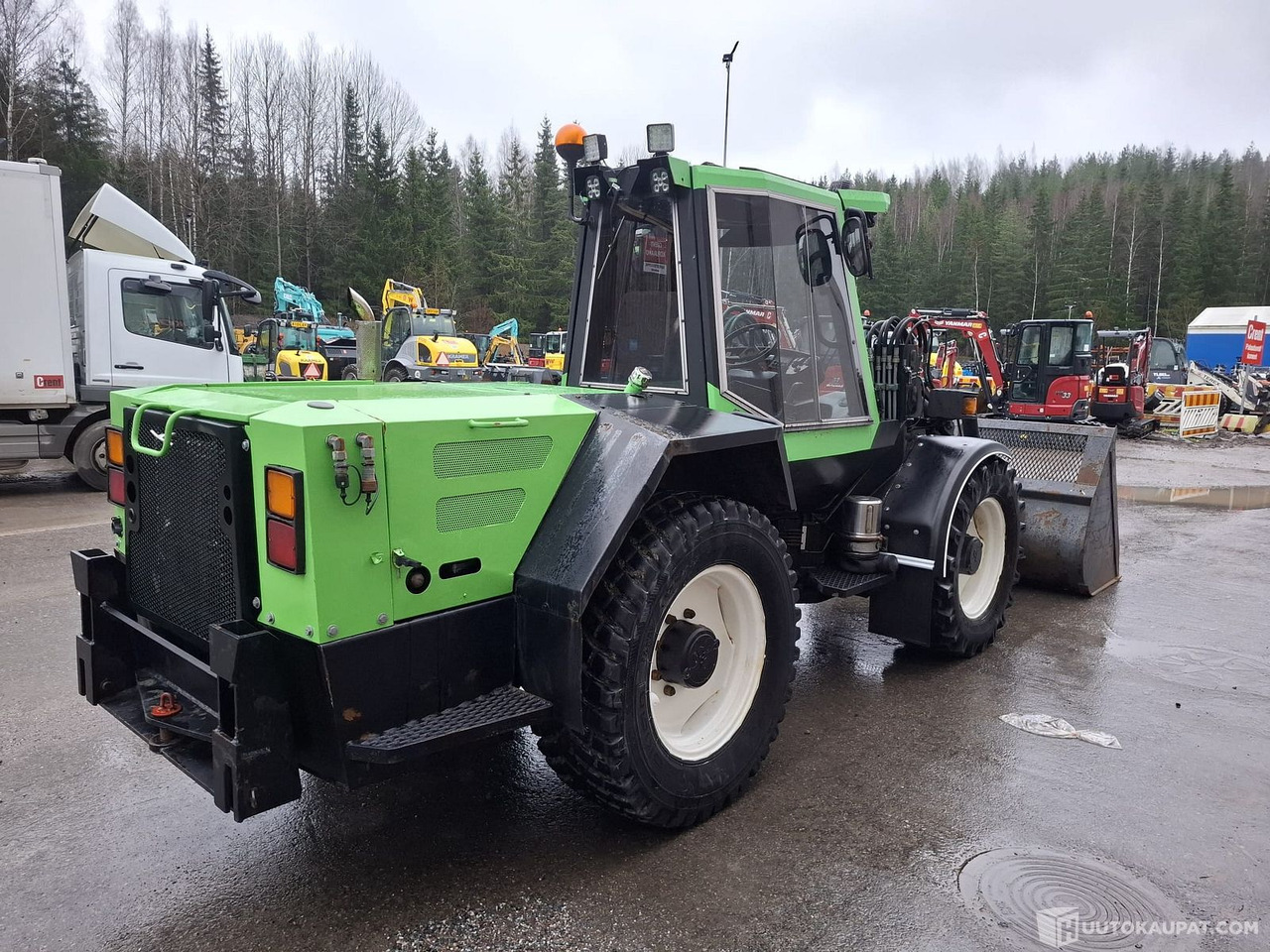 LM TRAC, 680, Kiinteistönhoitokone, Sis alv 25,5%, Nurmijärvi - اللودر بعجل: صور 3 LM TRAC, 680, Kiinteistönhoitokone, Sis alv 25,5%, Nurmijärvi - اللودر بعجل: صور 3