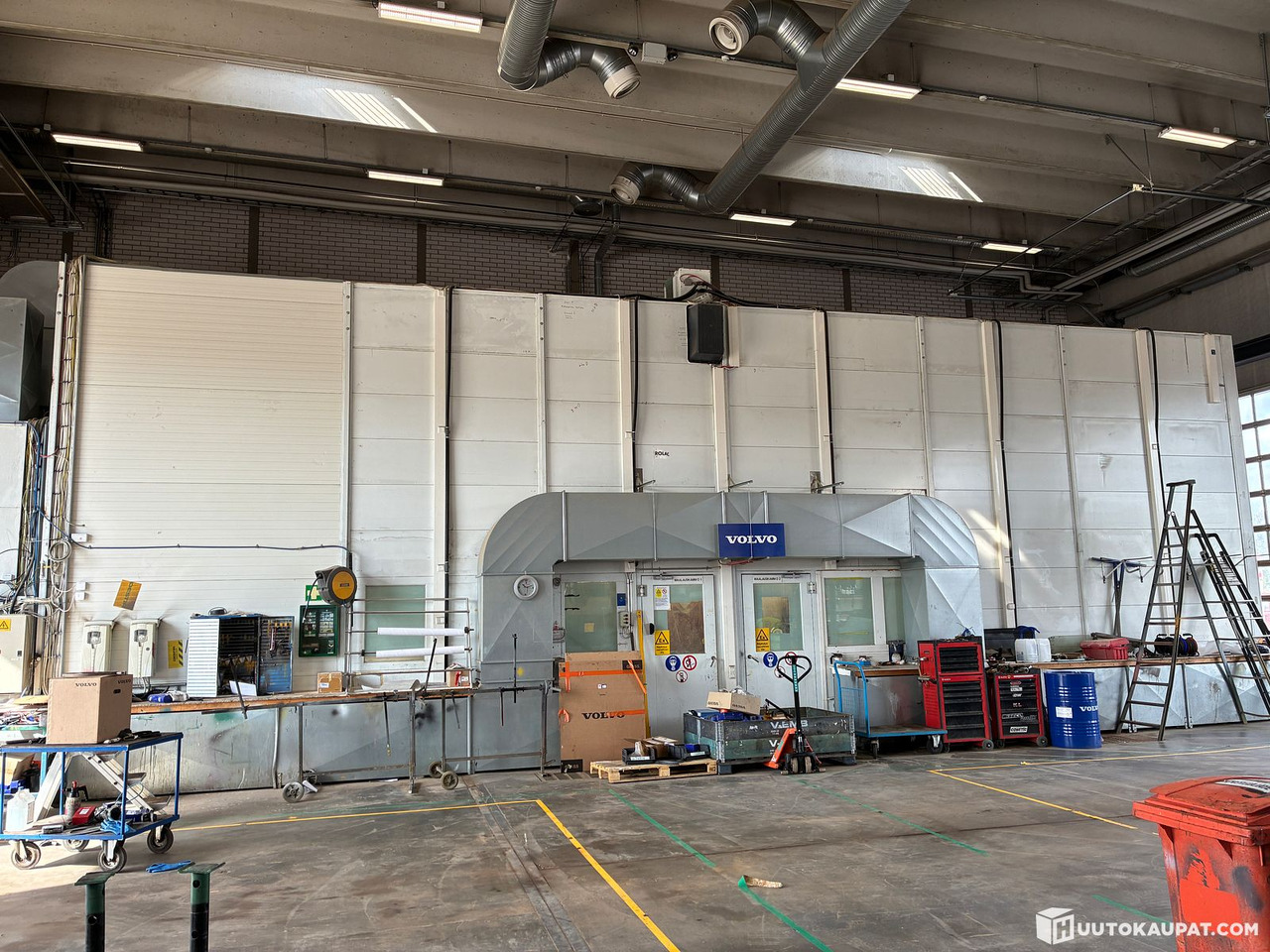 Muu merkki Maalauskammio Raskaalle kalustolle ja työkoneille, Vantaa - معدات صناعية: صور 1 Muu merkki Maalauskammio Raskaalle kalustolle ja työkoneille, Vantaa - معدات صناعية: صور 1