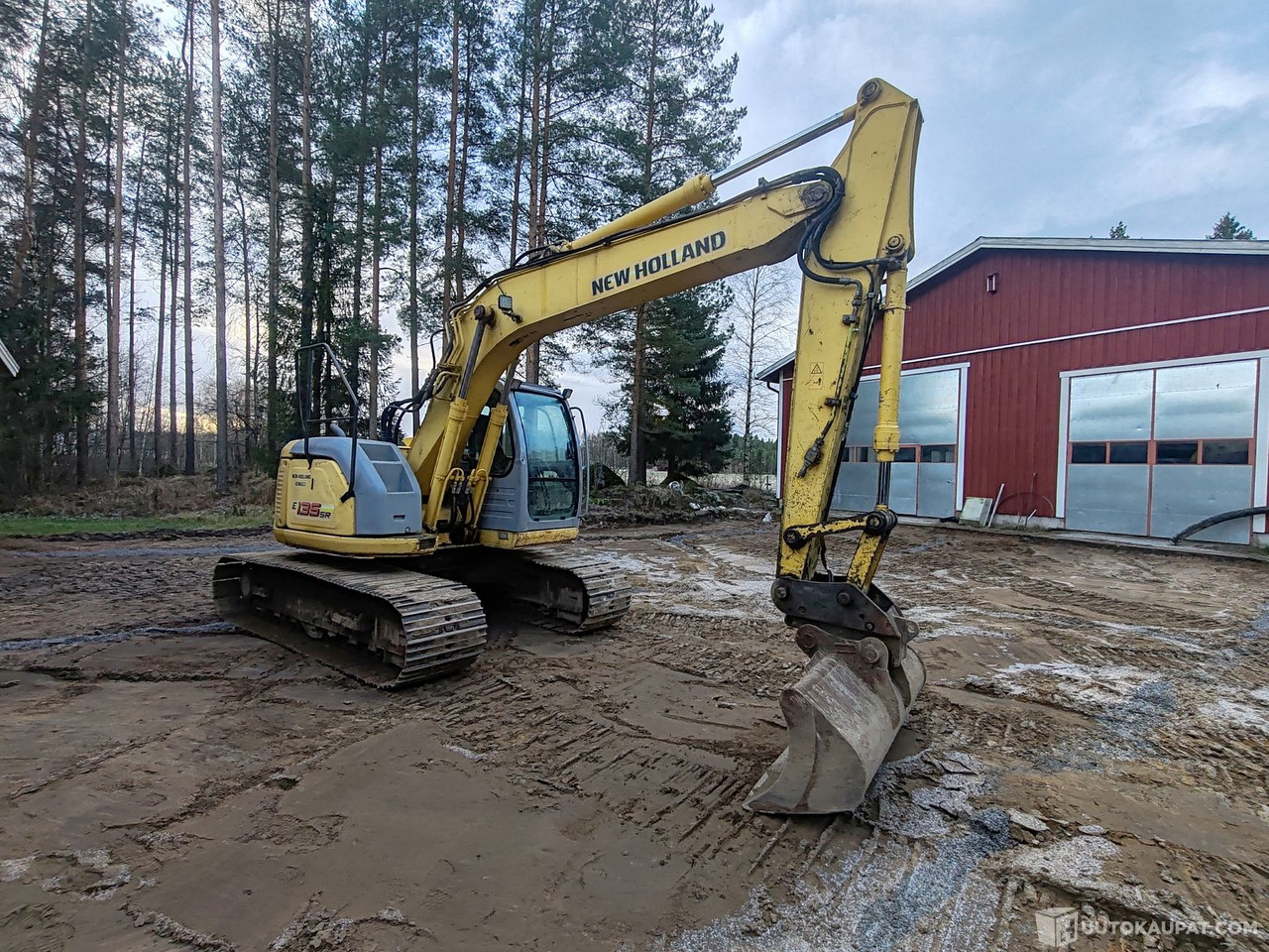 New Holland-Kobelco E135SR kaivinkone, 2006, Pedersöre - حفارات زحافة: صور 1 New Holland-Kobelco E135SR kaivinkone, 2006, Pedersöre - حفارات زحافة: صور 1