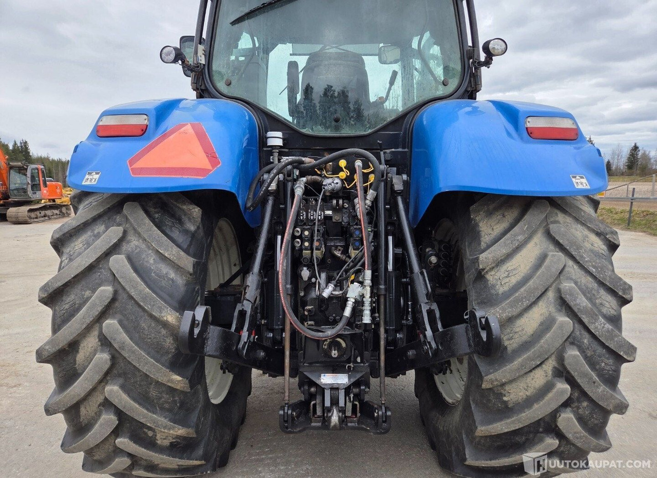 New Holland T7030 PC, 2007, 6.8 l, Diesel, 10 350 h Traktori, Honkajoki - الآلات والماكينات الزراعية: صور 4 New Holland T7030 PC, 2007, 6.8 l, Diesel, 10 350 h Traktori, Honkajoki - الآلات والماكينات الزراعية: صور 4