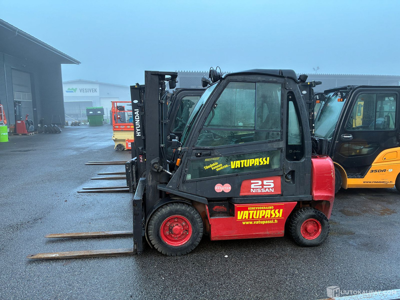 Nissan FDO2A250, 2003 Trukki, Lieto - رافعة شوكية: صور 1 Nissan FDO2A250, 2003 Trukki, Lieto - رافعة شوكية: صور 1