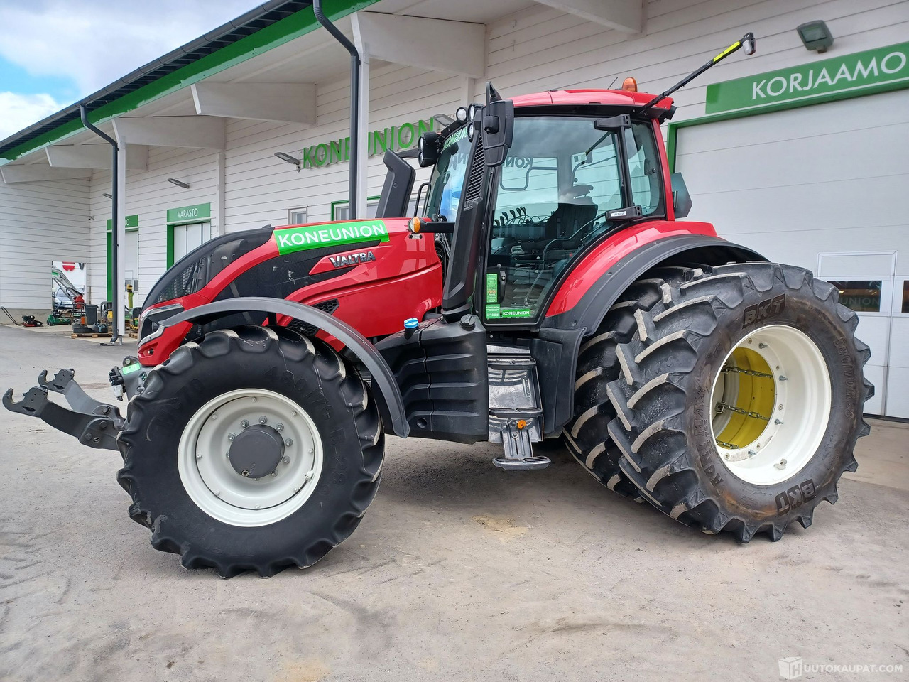 Traktori Valtra T145, 2022, käyttötunnit 2543 h, Kempele - الآلات والماكينات الزراعية: صور 1 Traktori Valtra T145, 2022, käyttötunnit 2543 h, Kempele - الآلات والماكينات الزراعية: صور 1