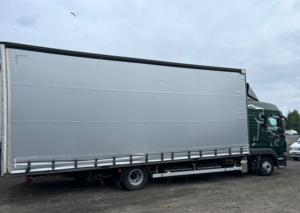 MAN TGL 12.250 GLOB UNIKAT z Niemiec BDF firanka / AUTOMAT HAK / EURO 6 / BDF 7.40 wysoki / MICHELIN 80% - شاحنة ستارة: صور 5 MAN TGL 12.250 GLOB UNIKAT z Niemiec BDF firanka / AUTOMAT HAK / EURO 6 / BDF 7.40 wysoki / MICHELIN 80% - شاحنة ستارة: صور 5
