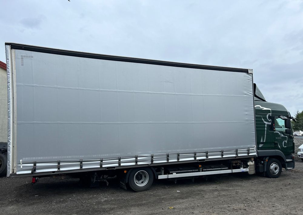MAN TGL 12.250 GLOB UNIKAT z Niemiec BDF firanka / AUTOMAT HAK / EURO 6 / BDF 7.40 wysoki / MICHELIN 80% - شاحنة ستارة: صور 2 MAN TGL 12.250 GLOB UNIKAT z Niemiec BDF firanka / AUTOMAT HAK / EURO 6 / BDF 7.40 wysoki / MICHELIN 80% - شاحنة ستارة: صور 2