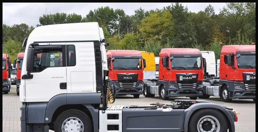 MAN TGS 18.420 2019 NAUKA JAZDY POLIFT ELKA AUTOMAT 4x2 STANDARD 315/70r22.5 SUPER STAN TGX 470 460 420 430 500 510 400 360 410 - شاحنة جرار: صور 3 MAN TGS 18.420 2019 NAUKA JAZDY POLIFT ELKA AUTOMAT 4x2 STANDARD 315/70r22.5 SUPER STAN TGX 470 460 420 430 500 510 400 360 410 - شاحنة جرار: صور 3