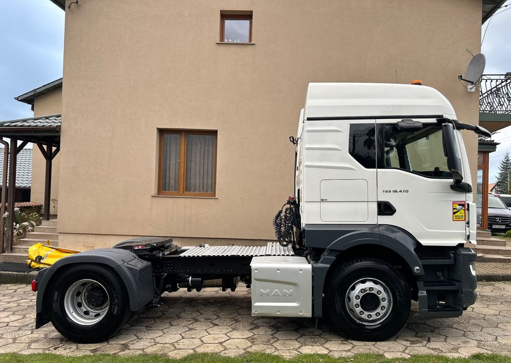 MAN TGS 18.470 NAUKA JAZDY STANDARD 4x2 / TGX 18.360 400 510 460 500 TOP STAN / ŚWIEŻO SPROWADZONY - شاحنة جرار: صور 4 MAN TGS 18.470 NAUKA JAZDY STANDARD 4x2 / TGX 18.360 400 510 460 500 TOP STAN / ŚWIEŻO SPROWADZONY - شاحنة جرار: صور 4