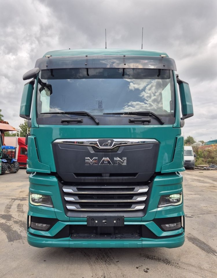 MAN TGS 18.510 TGX 18.470 nauka jazdy TOP1 4X2 STANDARD super stan z NIEMIEC / AUTOMAT/ nowy model BEZ HYDRAULIKI - شاحنة جرار: صور 4 MAN TGS 18.510 TGX 18.470 nauka jazdy TOP1 4X2 STANDARD super stan z NIEMIEC / AUTOMAT/ nowy model BEZ HYDRAULIKI - شاحنة جرار: صور 4