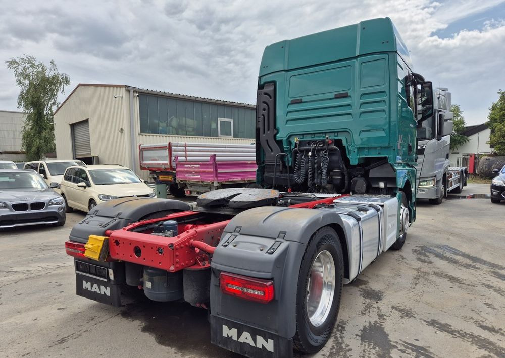 MAN TGS 18.510 TGX 18.470 nauka jazdy TOP1 4X2 STANDARD super stan z NIEMIEC / AUTOMAT/ nowy model BEZ HYDRAULIKI - شاحنة جرار: صور 3 MAN TGS 18.510 TGX 18.470 nauka jazdy TOP1 4X2 STANDARD super stan z NIEMIEC / AUTOMAT/ nowy model BEZ HYDRAULIKI - شاحنة جرار: صور 3