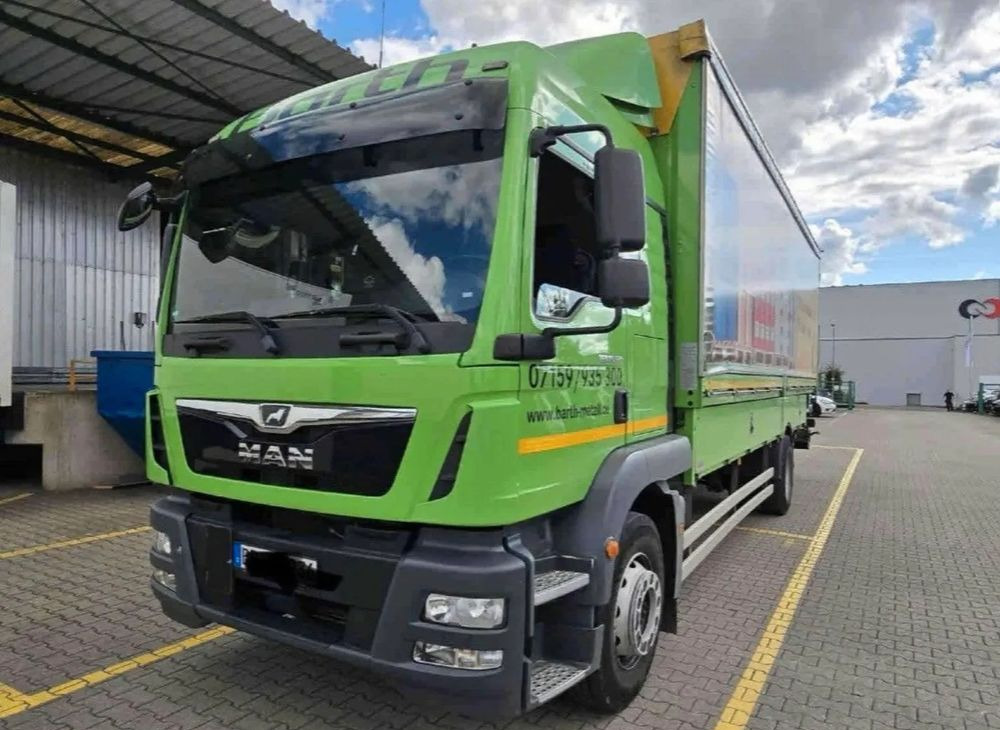 MAN Tgm 18.320 FULL SERWIS UNIKAT TOP ORYGINALNY PRZEBIEG z Niemiec AUTOMAT WINDA ACC Pirelli klima postojowa 18.250 18.290 15.250 15.290 15.320 - شاحنة ستارة: صور 1 MAN Tgm 18.320 FULL SERWIS UNIKAT TOP ORYGINALNY PRZEBIEG z Niemiec AUTOMAT WINDA ACC Pirelli klima postojowa 18.250 18.290 15.250 15.290 15.320 - شاحنة ستارة: صور 1