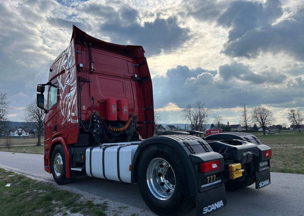 Scania R450 FULL ADR RETARDER ALUFELGI z Niemiec od jedynego właściciela ! HYDRAULIKA spod beczki spożywczej ! / do wywrotu ruchomej podłogi beczki TOP TOP TOP OKAZJA - شاحنة جرار: صور 3 Scania R450 FULL ADR RETARDER ALUFELGI z Niemiec od jedynego właściciela ! HYDRAULIKA spod beczki spożywczej ! / do wywrotu ruchomej podłogi beczki TOP TOP TOP OKAZJA - شاحنة جرار: صور 3