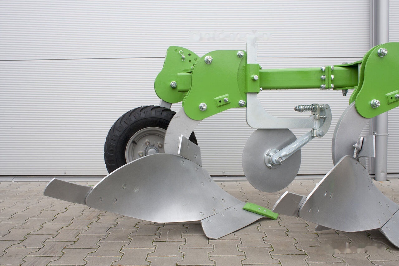 Bomet U013/3 4+1/5, korpus:30 - 38 - 45cm, 1,50/1,90/2,25m jednobelkow - محراث: صور 4 Bomet U013/3 4+1/5, korpus:30 - 38 - 45cm, 1,50/1,90/2,25m jednobelkow - محراث: صور 4