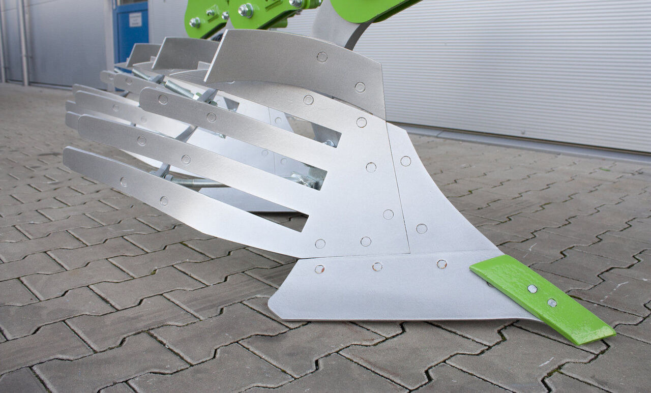 Bomet U063/2 3, korpus: 25-30-35cm, 0,75/0,9/1,05m Leo - محراث: صور 4 Bomet U063/2 3, korpus: 25-30-35cm, 0,75/0,9/1,05m Leo - محراث: صور 4