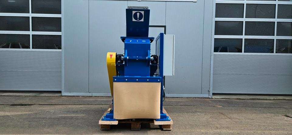 Labor HAMMERMÜHLE HM 300 - كسارة: صور 2 Labor HAMMERMÜHLE HM 300 - كسارة: صور 2