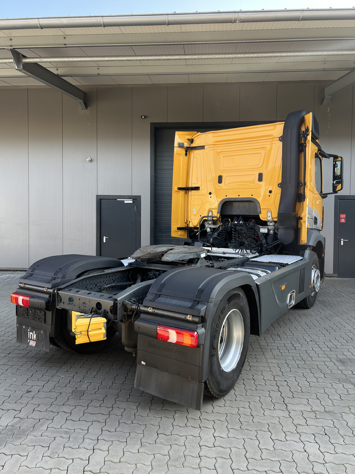 MERCEDES BENZ ACTROS 1845 4X2 L / CLASSIC SPACE / BLATT - LUFT / EURO 6 / NEBENANTRIEB - شاحنة جرار: صور 3 MERCEDES BENZ ACTROS 1845 4X2 L / CLASSIC SPACE / BLATT - LUFT / EURO 6 / NEBENANTRIEB - شاحنة جرار: صور 3