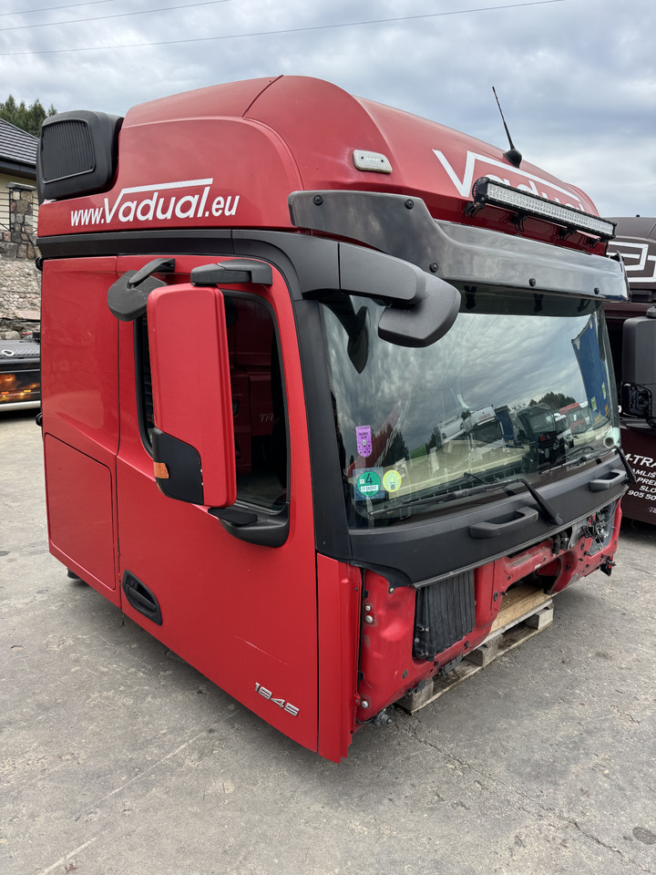 Mercedes-Benz ACTROS MP 4 2018 ROK truck - الكبائن - شاحنة: صور 2 Mercedes-Benz ACTROS MP 4 2018 ROK truck - الكبائن - شاحنة: صور 2