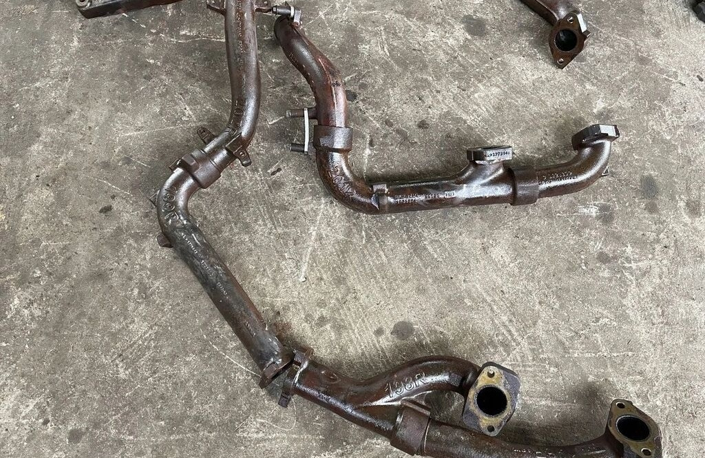 Scania R 730 V8 1906965 Scania R 730 V8 1906965 truck - مشعب العادم - شاحنة: صور 3 Scania R 730 V8 1906965 Scania R 730 V8 1906965 truck - مشعب العادم - شاحنة: صور 3