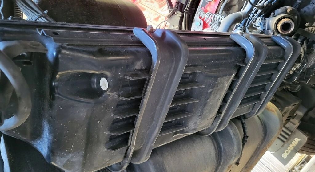 Scania R Euro6 2173147 2140807 Scania R Euro6 2173147 2140807 truck - خزان AdBlue - شاحنة: صور 4 Scania R Euro6 2173147 2140807 Scania R Euro6 2173147 2140807 truck - خزان AdBlue - شاحنة: صور 4