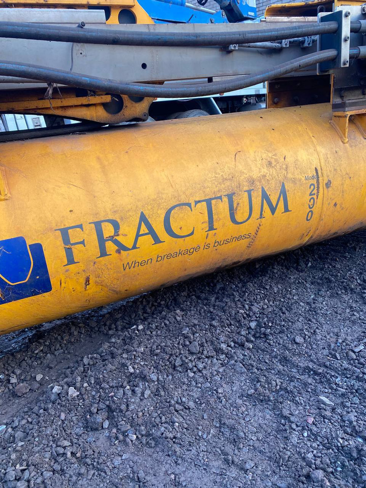 Fractum 200 - مطرقة هيدروليكية - آلات البناء: صور 1 Fractum 200 - مطرقة هيدروليكية - آلات البناء: صور 1