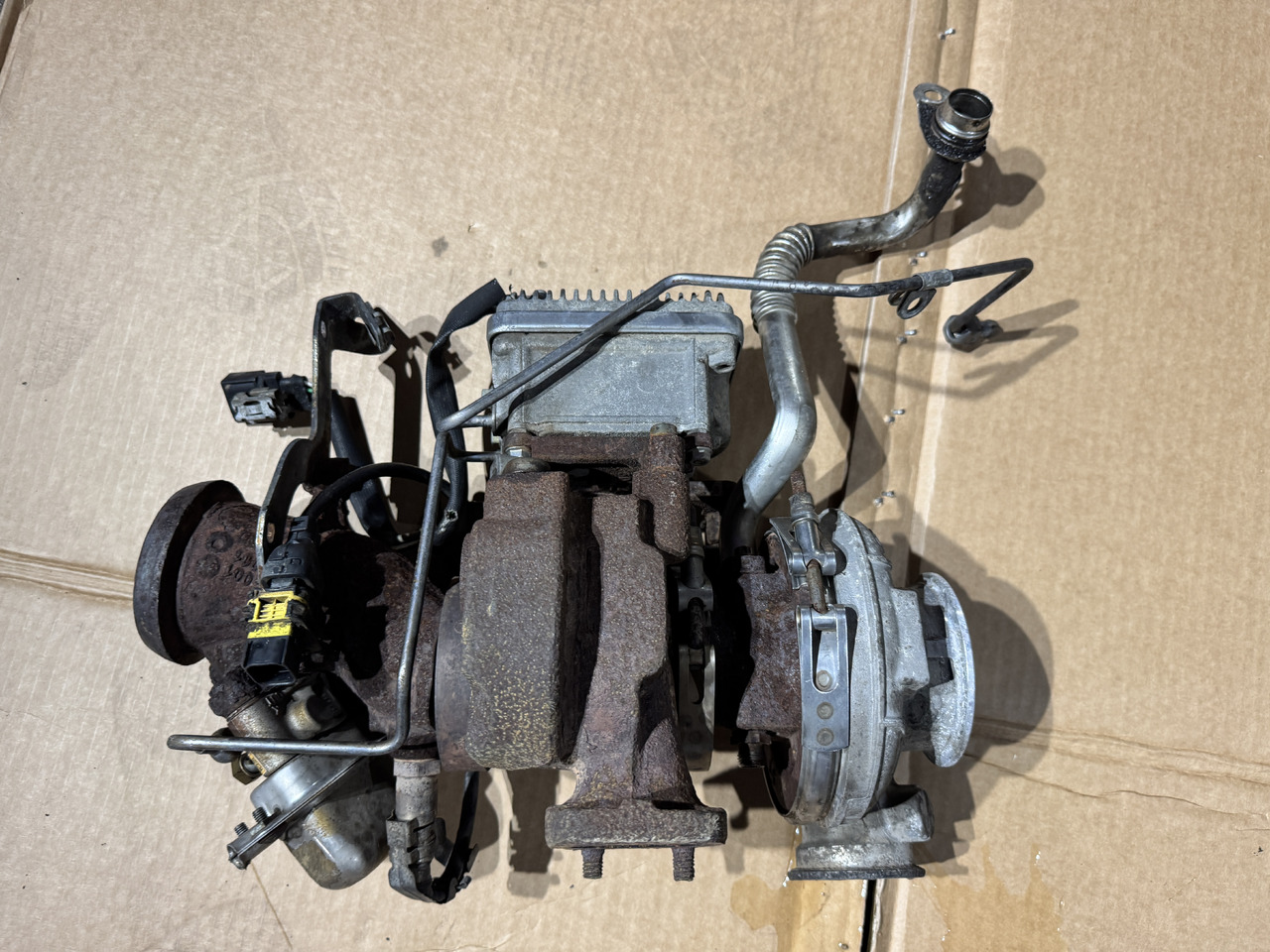 Mercedes OM934 Atego III E6 - الشاحن التوربيني: صور 3 Mercedes OM934 Atego III E6 - الشاحن التوربيني: صور 3