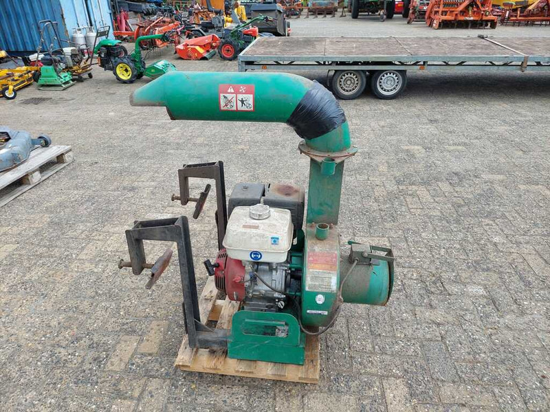 Billy Goat truckloader - جرار بعجلتين: صور 2 Billy Goat truckloader - جرار بعجلتين: صور 2