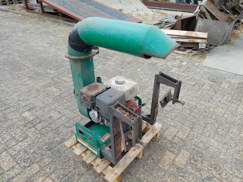 Billy Goat truckloader - جرار بعجلتين: صور 3 Billy Goat truckloader - جرار بعجلتين: صور 3