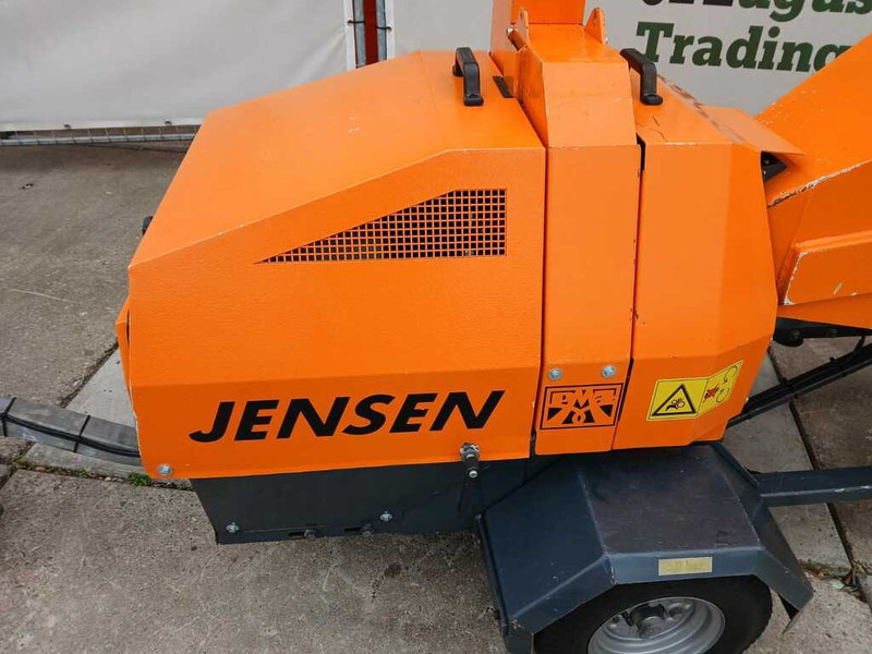 Jensen A7 Genius - ماكينة تقطيع الأغصان: صور 4 Jensen A7 Genius - ماكينة تقطيع الأغصان: صور 4