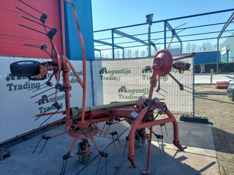 Kuhn GF 5001 MH - لمّامَة القش: صور 3 Kuhn GF 5001 MH - لمّامَة القش: صور 3