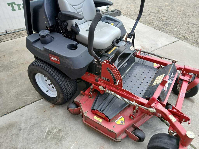 Toro Z master 7200 - جزازة المروج: صور 5 Toro Z master 7200 - جزازة المروج: صور 5