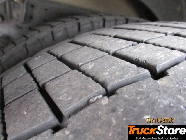 FUSO Canter 7C18 - الشاحنات الصغيرة المبردة: صور 5 FUSO Canter 7C18 - الشاحنات الصغيرة المبردة: صور 5