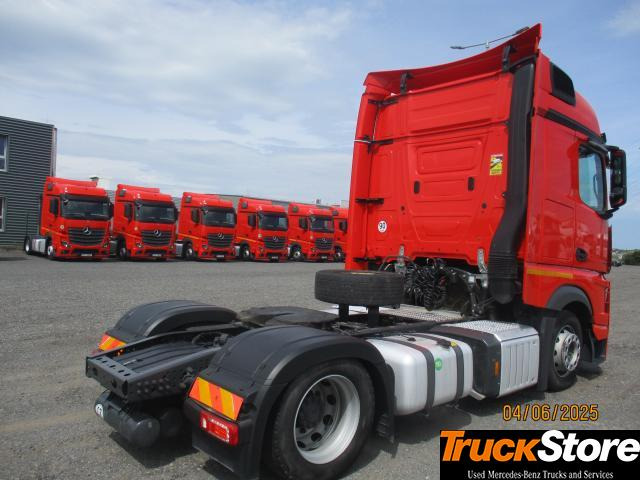 Mercedes-Benz Actros 1845 LS nRL - شاحنة جرار: صور 3 Mercedes-Benz Actros 1845 LS nRL - شاحنة جرار: صور 3