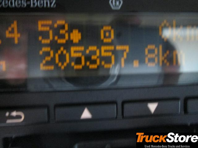 Mercedes-Benz Actros 1845 LS nRL - شاحنة جرار: صور 2 Mercedes-Benz Actros 1845 LS nRL - شاحنة جرار: صور 2