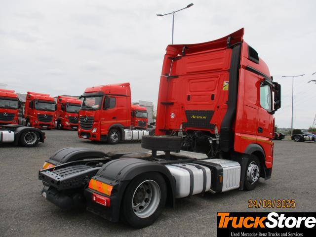 Mercedes-Benz Actros 1845 LS nRL - شاحنة جرار: صور 3 Mercedes-Benz Actros 1845 LS nRL - شاحنة جرار: صور 3