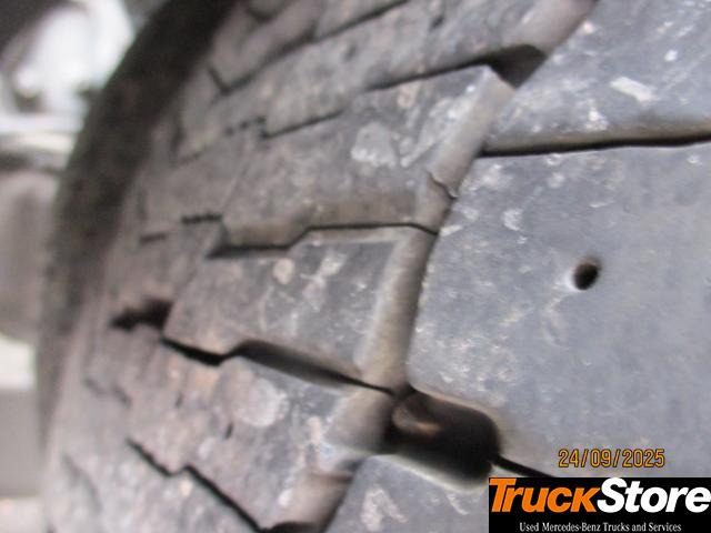 Mercedes-Benz Actros 1845 LS nRL - شاحنة جرار: صور 5 Mercedes-Benz Actros 1845 LS nRL - شاحنة جرار: صور 5