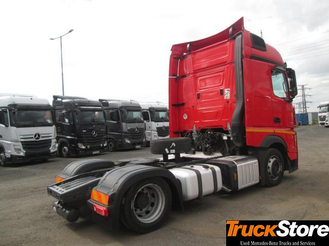Mercedes-Benz Actros 1845 LS nRL - شاحنة جرار: صور 3 Mercedes-Benz Actros 1845 LS nRL - شاحنة جرار: صور 3
