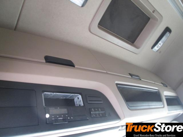 Mercedes-Benz Actros 1845 LS nRL - شاحنة جرار: صور 5 Mercedes-Benz Actros 1845 LS nRL - شاحنة جرار: صور 5