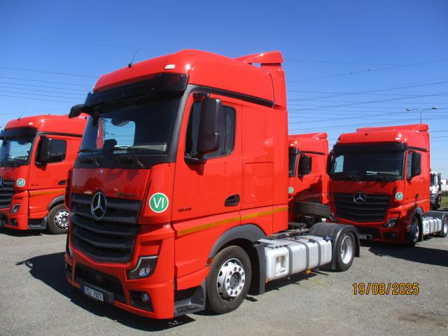 Mercedes-Benz Actros 1845 LS nRL - شاحنة جرار: صور 1 Mercedes-Benz Actros 1845 LS nRL - شاحنة جرار: صور 1