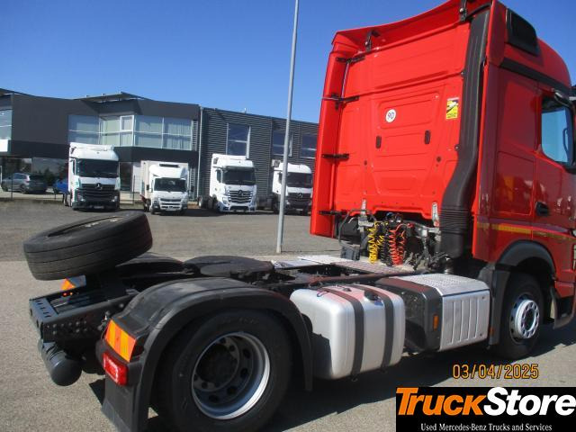 Mercedes-Benz Actros 1845 LS - شاحنة جرار: صور 3 Mercedes-Benz Actros 1845 LS - شاحنة جرار: صور 3