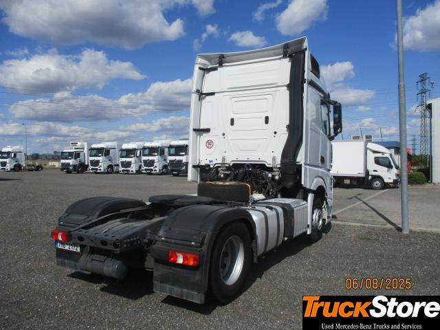 Mercedes-Benz Actros 1848 LS - شاحنة جرار: صور 5 Mercedes-Benz Actros 1848 LS - شاحنة جرار: صور 5