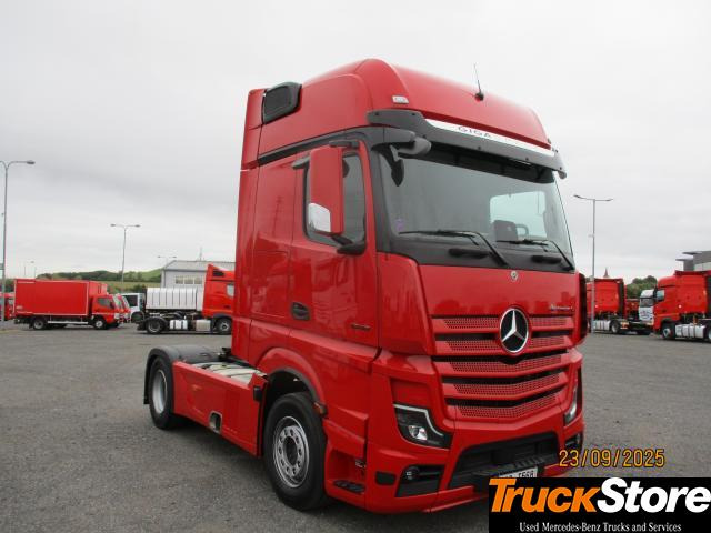 Mercedes-Benz Actros 1848 LS - شاحنة جرار: صور 2 Mercedes-Benz Actros 1848 LS - شاحنة جرار: صور 2