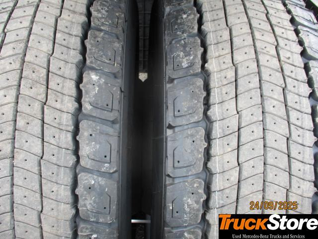 Mercedes-Benz Actros 1848 LS - شاحنة جرار: صور 5 Mercedes-Benz Actros 1848 LS - شاحنة جرار: صور 5