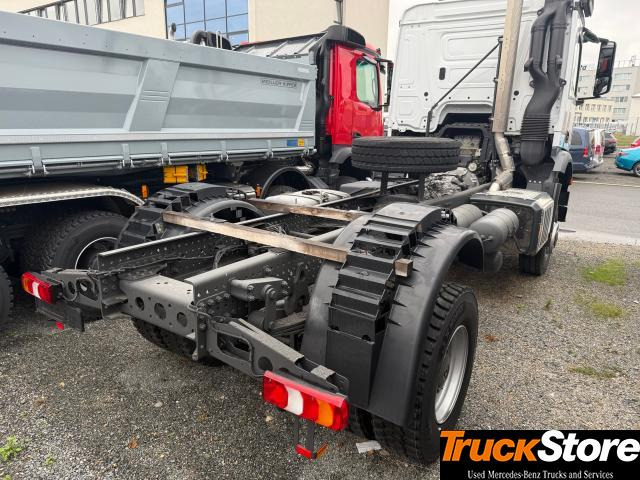 Mercedes-Benz Arocs 1836 A - الشاسيه شاحنة: صور 1 Mercedes-Benz Arocs 1836 A - الشاسيه شاحنة: صور 1