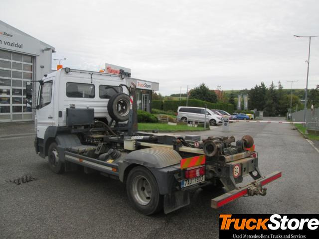 Mercedes-Benz Atego 916 - شاحنة ذات الخطاف: صور 5 Mercedes-Benz Atego 916 - شاحنة ذات الخطاف: صور 5