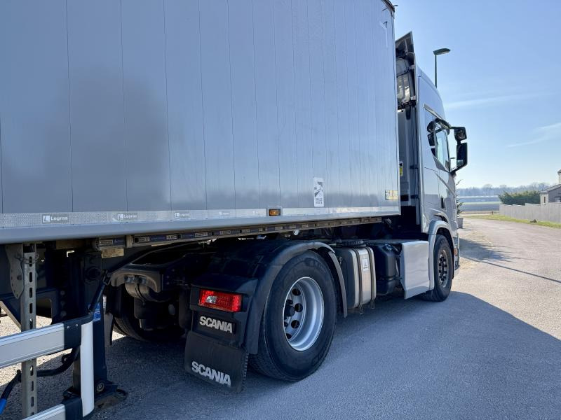 Scania R R520 - شاحنة جرار: صور 4 Scania R R520 - شاحنة جرار: صور 4
