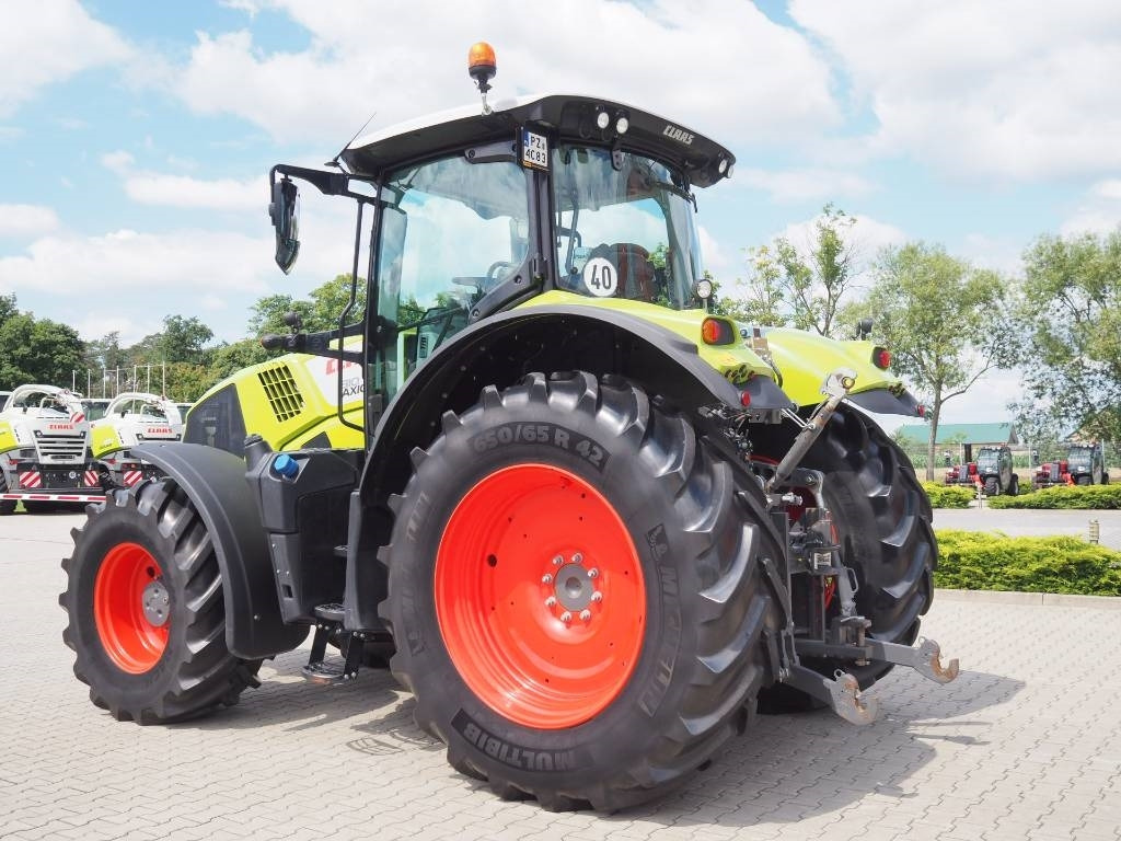 Claas Axion 810 CIS, GPS - RTK - جرار: صور 2 Claas Axion 810 CIS, GPS - RTK - جرار: صور 2