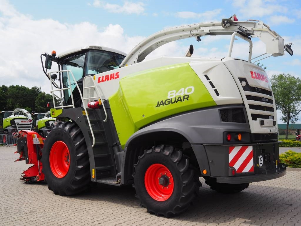 Claas Jaguar 840 + Kemper 345 Plus - حصادة الأعلاف: صور 2 Claas Jaguar 840 + Kemper 345 Plus - حصادة الأعلاف: صور 2